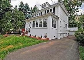 2nd image of 506 Tisdale Pl