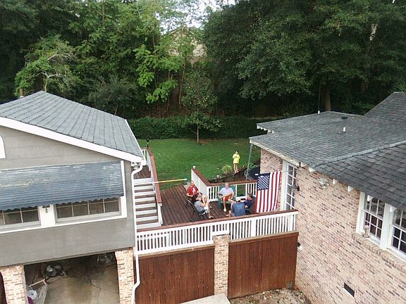 Great Entertaining Deck 