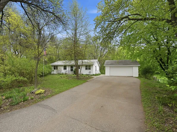 4109 Windridge Cir, Minnetonka, MN 55305