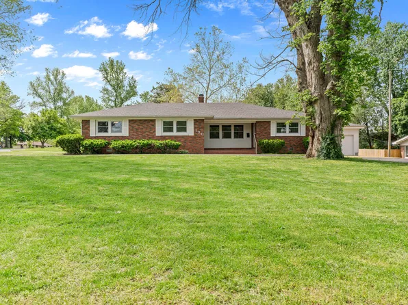 130 W South Street, Bolivar, MO 65613