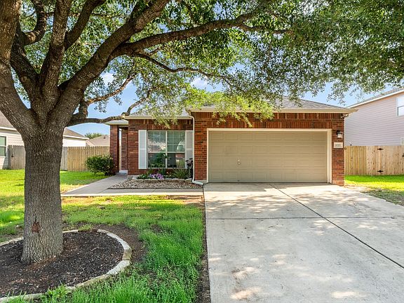 2nd image of 1015 Hondo Ln