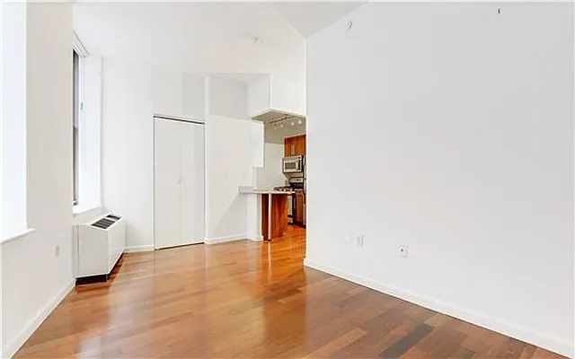 Sold by Glastonbury Group LLC | media 7