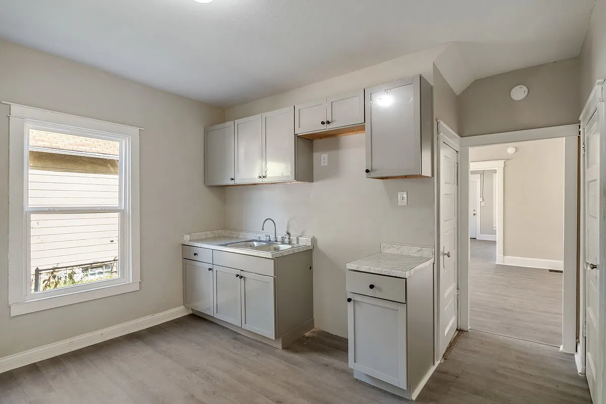 1314 North Dearborn Street — Photo 4