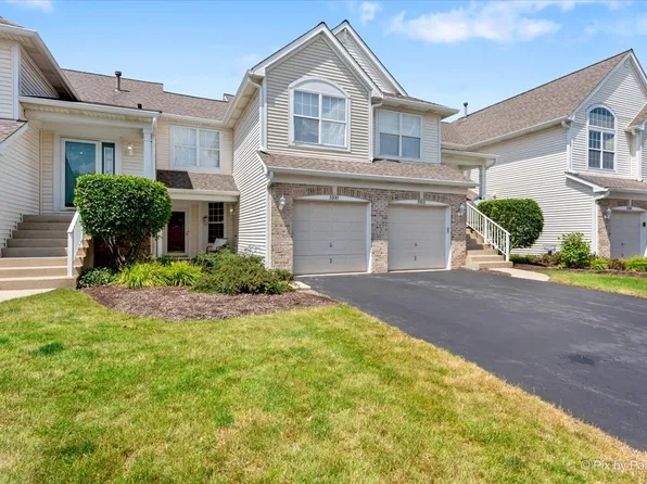 3100 Autumn Lake Dr #3100, Aurora, IL 60504