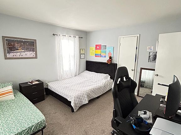 5th image of 1701 W Congress St #11163912