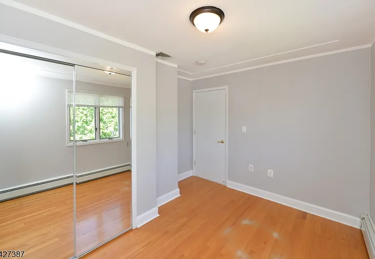 142 Grand Ave #2 — Photo 14