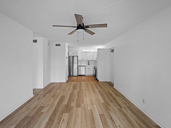 2nd image of 1113 Green Pine Boulevard #C2