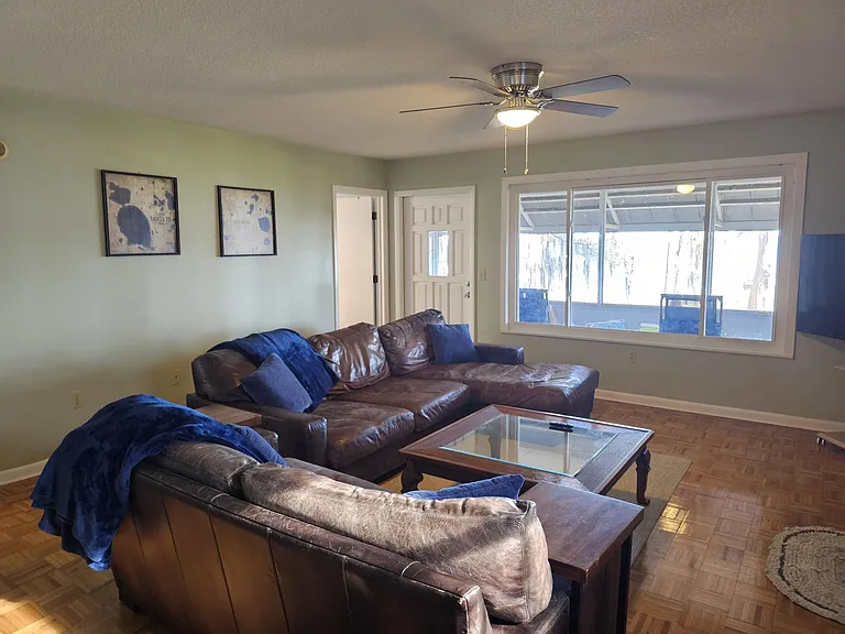 7929 NE 221st St #1 — Photo 7