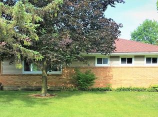 28540 Snyder Dr, Millbury, OH 43447