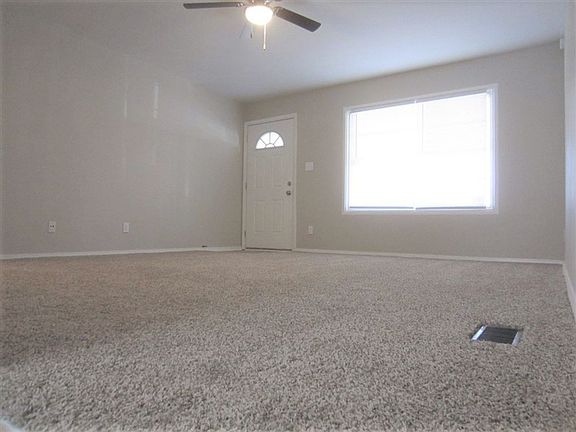 2nd image of 4414 Kenyon Ave
