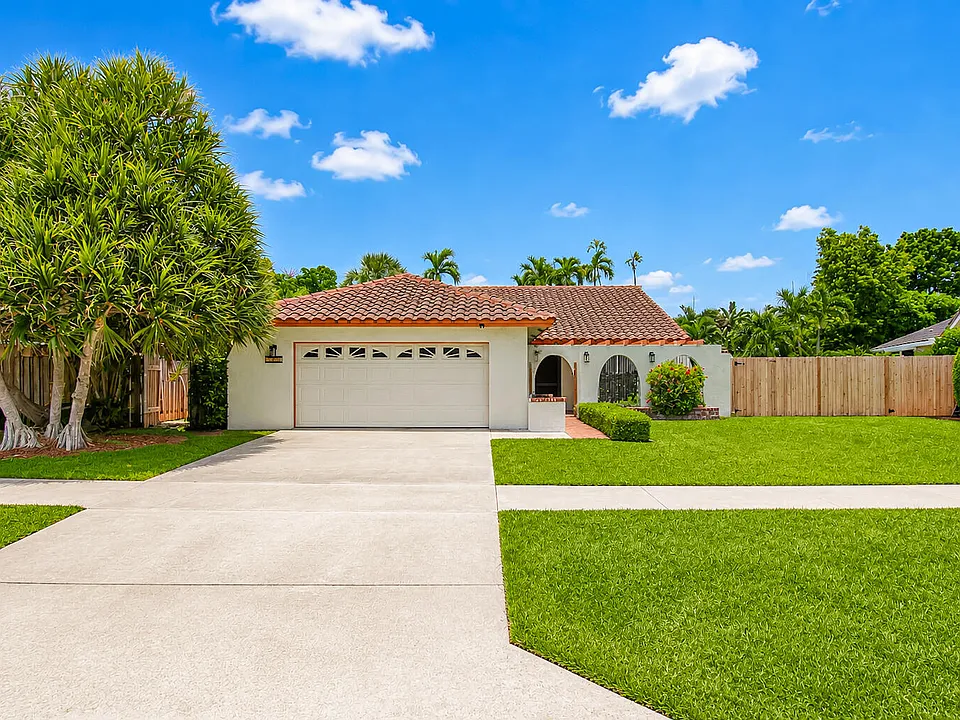 7407 Silver Woods Ct