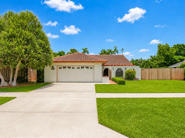 7407 Silver Woods Ct, Boca Raton, FL 33433