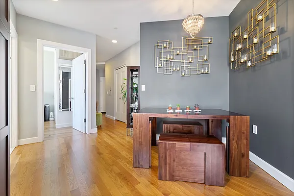 Sold by Compass | media 6