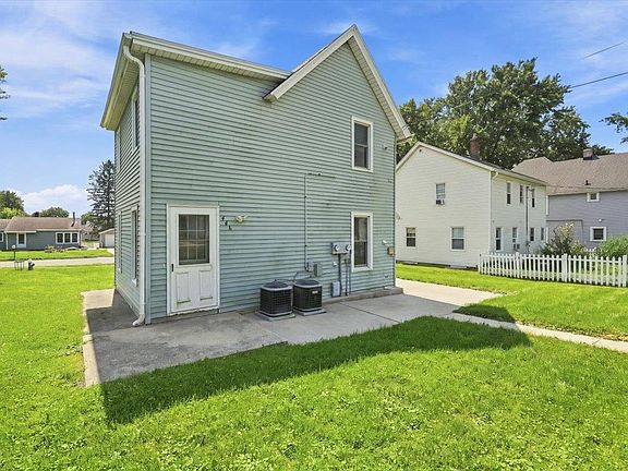5th image of 444-446 E Holum St