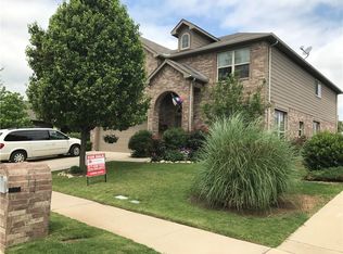 1233 Castlegar Ln, Justin, TX 76247