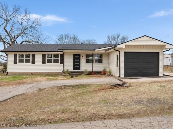 407 Hooper St, Hackett, AR 72937