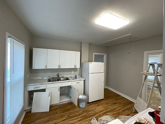 4th image of 1413 N 5th St