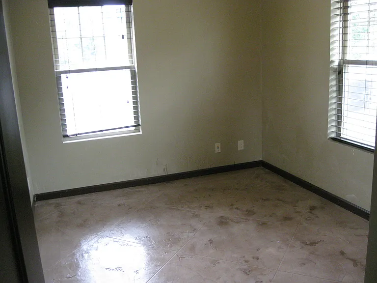 631 Ontario St SE #208 — Photo 24