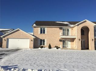 881 Auburn Hills Dr UNIT 1, Boardman, OH 44512