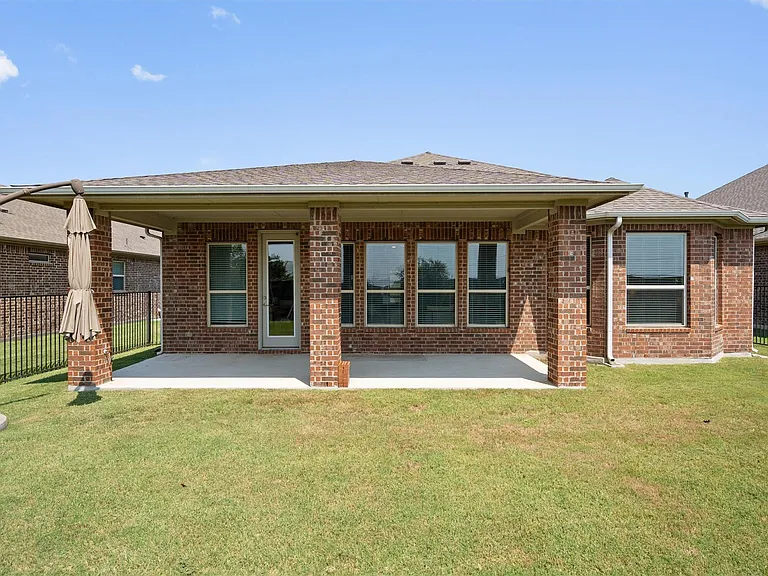 3241 Aurelia Ln — Photo 31