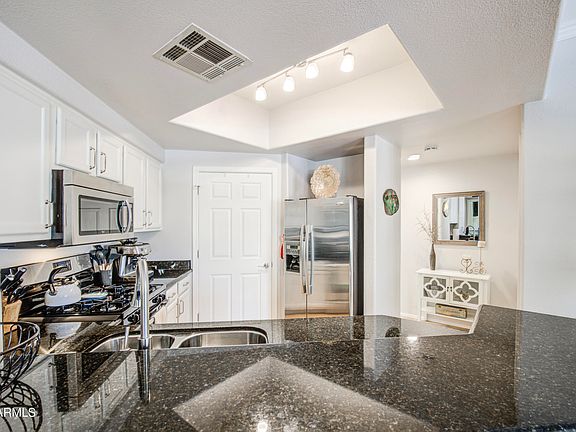 5th image of 10030 W INDIAN SCHOOL Road #269