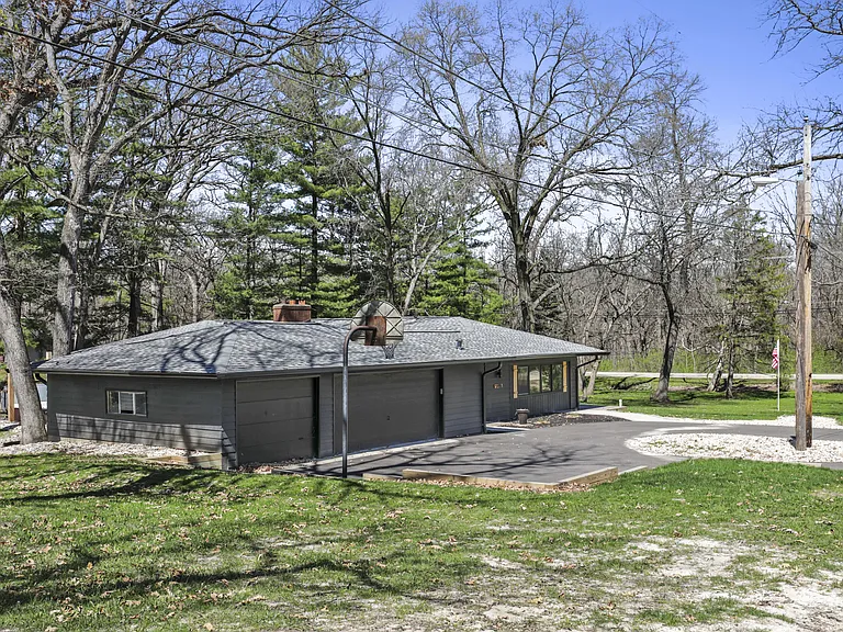5488 Fernwood Ln — Photo 46
