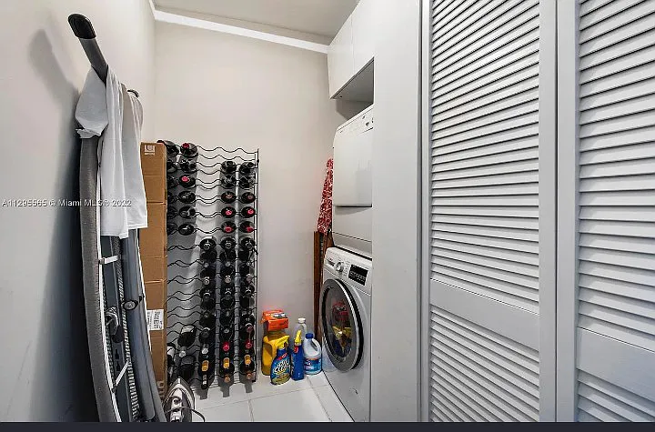 252 Jefferson Ave #5 — Photo 11