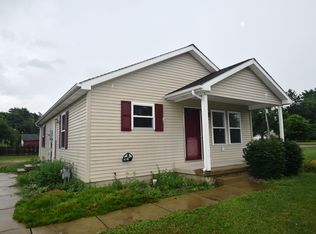 1301 N John St, Frankfort, IN 46041