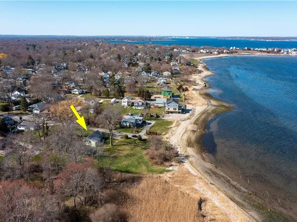 32 Shore Ave, Warwick, RI 02889