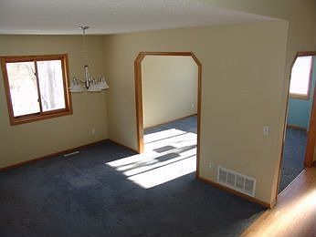 2nd image of 4806 Heather Ridge Rd N