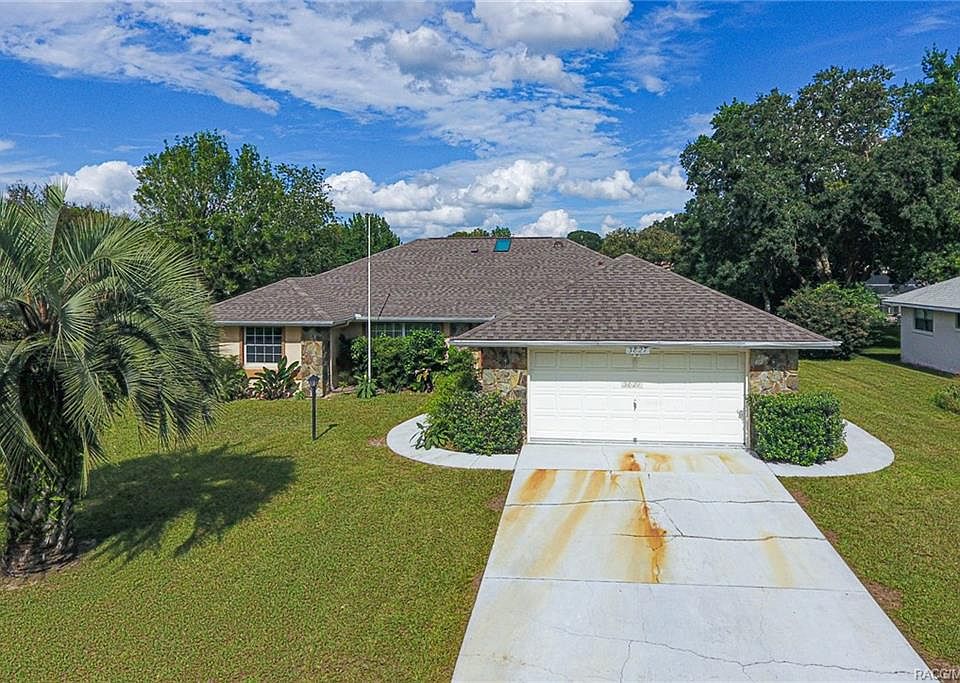 1st image of 3827 N Grapefern Way