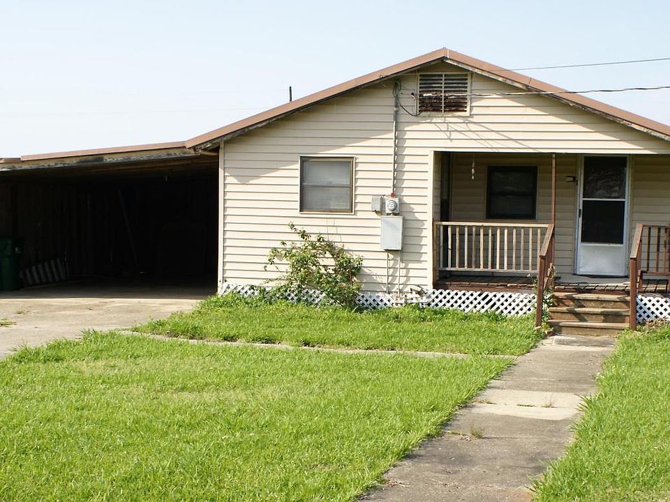1st image of 1008 S Chuck Dr