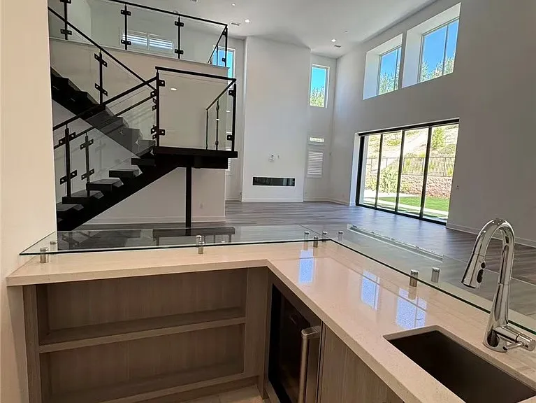 20337 W Aberdeen Ln — Photo 11