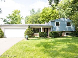 15282 Catalina Way, Holly, MI 48442
