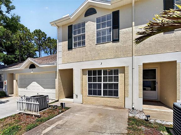 5th image of 658 Green Valley Rd APT B3