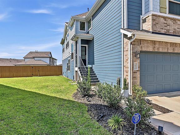 2nd image of 7802 Starfish Arbor Dr