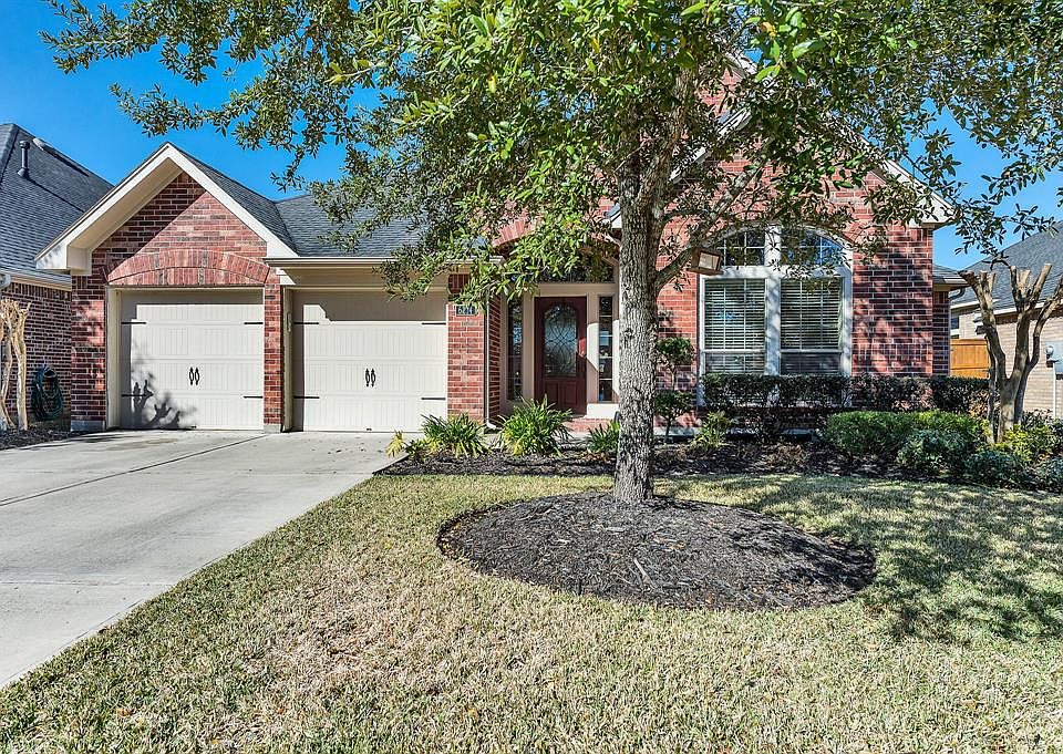 2nd image of 6214 Silver Thistle Ln
