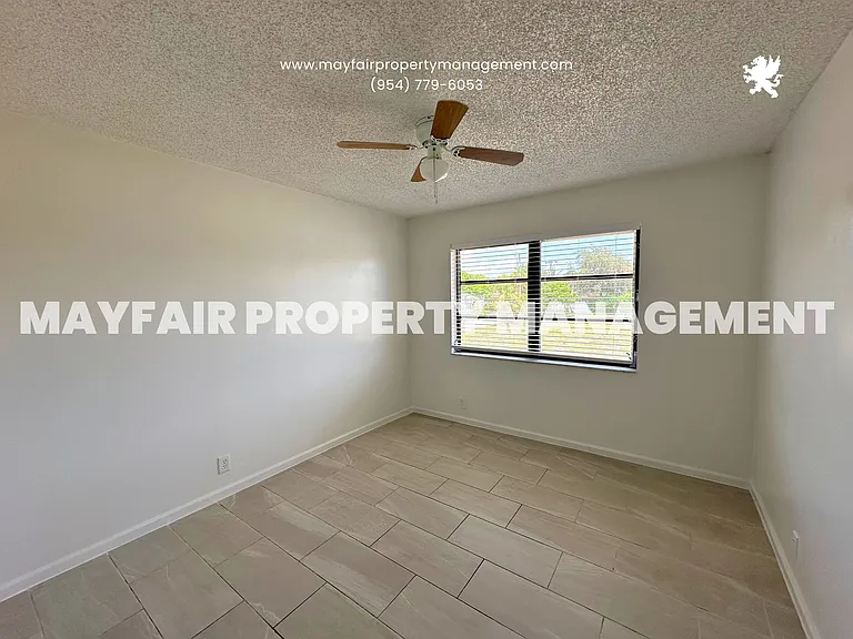 1331 S Federal Hwy #5 — Photo 12