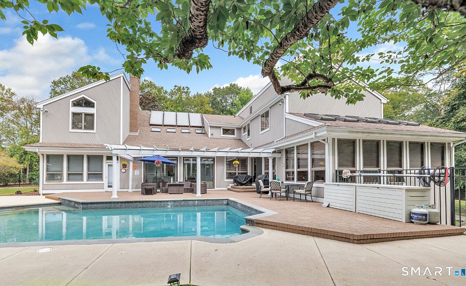 28 Strawberry Lane, Shelton, CT 06484 | MLS #24166413 | Zillow