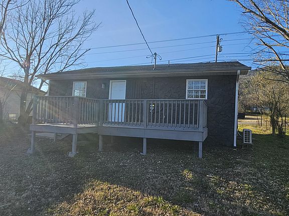 3rd image of 1317 S Cedar Ave