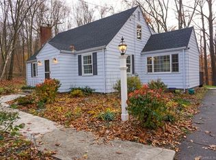 33 Grant Hill Rd, Bloomfield, CT 06002