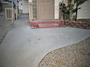 130 Santa Clara Cir, Hemet, CA 92543