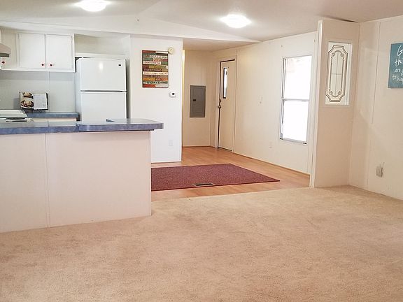 3rd image of 3909 E Aspen Ave