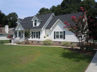 6017 Vaux Rd, Beaufort, SC 29906