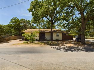 321 W Park St #1, Fredericksburg, TX 78624
