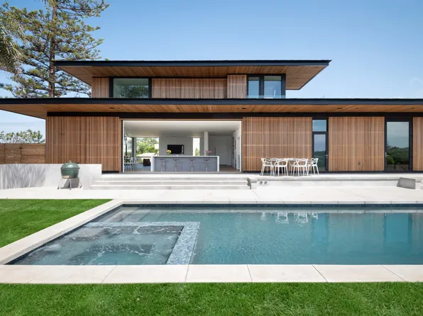 223 Ocean St, Solana Beach, CA 92075