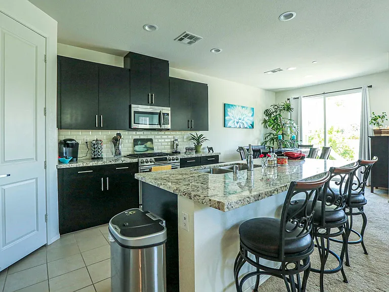 3146 Ceja Pl — Photo 6