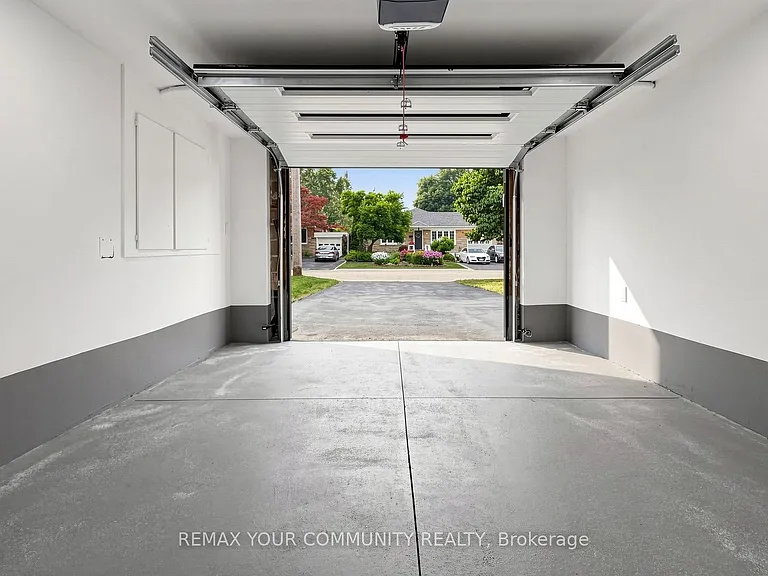 275 Betty Ann Dr — Photo 40