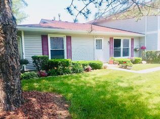 15348 Holly Ct APT D, Oak Forest, IL 60452