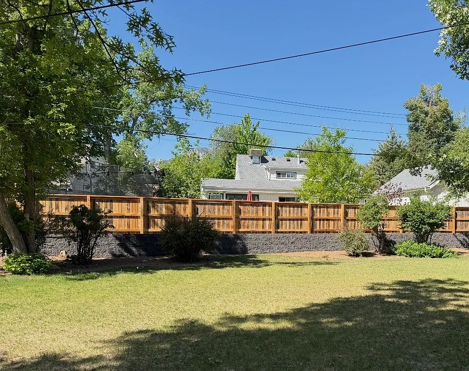 4 bed, 1426 sqft, $4,975 — Photo 2